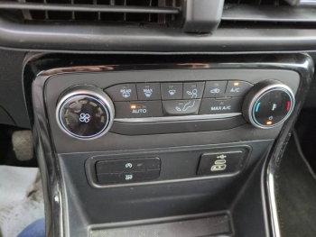 Photo 9 du bon plan FORD EcoSport 1.0 EcoBoost 125ch Active 6cv occasion à 14990 €