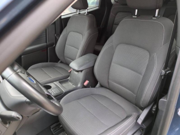 Photo 17 du bon plan FORD Kuga 2.5 Duratec 190ch FHEV E85 Titanium BVA occasion à 23990 €