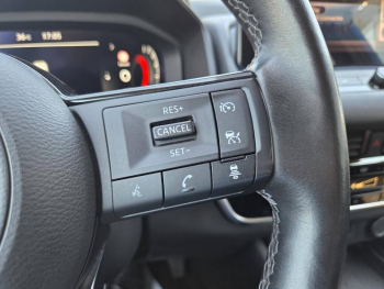 Photo 14 du bon plan NISSAN Qashqai e-POWER 190ch N-Connecta occasion à 24990 €