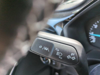 Photo 11 du bon plan FORD Fiesta 1.0 Flexifuel 95ch Titanium Business 5p occasion à 15490 €