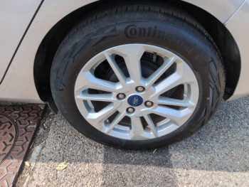 Photo 24 du bon plan FORD Fiesta 1.0 Flexifuel 95ch Titanium Business 5p occasion à 15490 €