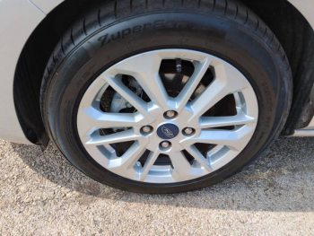 Photo 25 du bon plan FORD Fiesta 1.0 Flexifuel 95ch Titanium Business 5p occasion à 15490 €