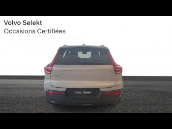Photo 6 du bon plan VOLVO XC40 B3 163ch Plus DCT 7 occasion à 34200 €