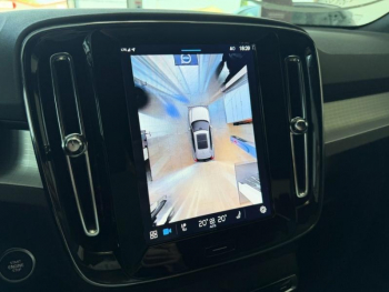 Photo 24 du bon plan VOLVO XC40 B3 163ch Plus DCT 7 occasion à 34200 €