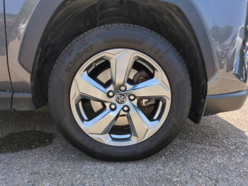 Photo 10 du bon plan TOYOTA RAV4 Hybride 218ch Dynamic 2WD occasion à 22990 €