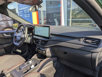 Photo 19 du bon plan FORD Kuga 2.5 Duratec 180ch Hybrid FlexiFuel ST-Line Powershift occasion à 32400 €