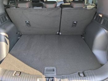 Photo 24 du bon plan FORD Kuga 2.5 Duratec 180ch Hybrid FlexiFuel ST-Line Powershift occasion à 32400 €