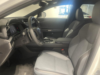 Photo 19 du bon plan LEXUS RZ 350e Luxe MC26 occasion à 51900 €