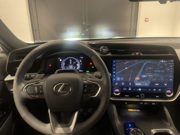 Photo 23 du bon plan LEXUS RZ 350e Luxe MC26 occasion à 51900 €