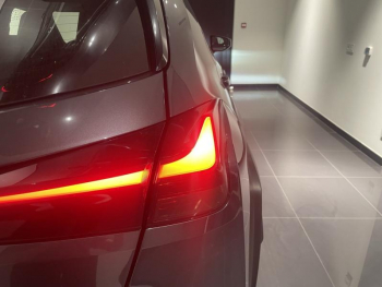 Photo 7 du bon plan LEXUS UX 300h Pack MY26 occasion à 35900 €