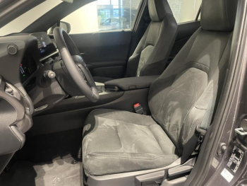 Photo 19 du bon plan LEXUS UX 300h Pack MY26 occasion à 35900 €