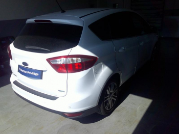 Photo 21 du bon plan FORD C-MAX 1.0 SCTi 100ch EcoBoost Stop&Start E85 Titanium X occasion à 8290 €