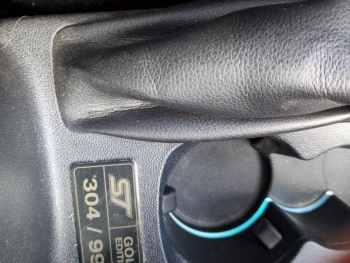 Photo 16 du bon plan FORD Puma 1.5 EcoBoost 200ch S&S ST Gold Edition occasion à 22990 €