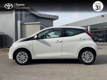 Photo 3 du bon plan TOYOTA Aygo 1.0 VVT-i 72ch x-play 5p MY20 occasion à 11490 €
