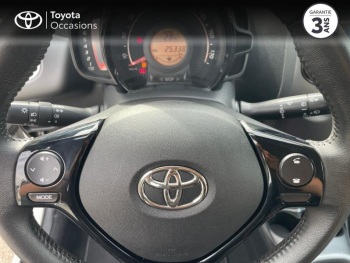 Photo 13 du bon plan TOYOTA Aygo 1.0 VVT-i 72ch x-play 5p MY20 occasion à 11490 €