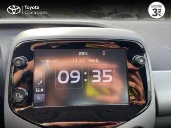 Photo 15 du bon plan TOYOTA Aygo 1.0 VVT-i 72ch x-play 5p MY20 occasion à 11490 €