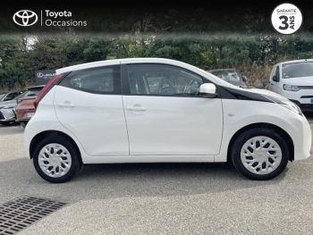 Photo 17 du bon plan TOYOTA Aygo 1.0 VVT-i 72ch x-play 5p MY20 occasion à 11490 €
