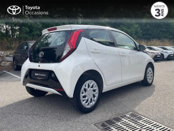 Photo 18 du bon plan TOYOTA Aygo 1.0 VVT-i 72ch x-play 5p MY20 occasion à 11490 €