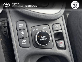 Photo 22 du bon plan TOYOTA Yaris Cross 116h Design AWD-i MY22 occasion à 19490 €