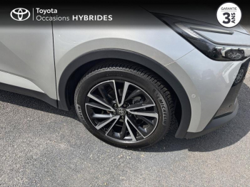 Photo 16 du bon plan TOYOTA C-HR 2.0 Hybride 200ch Collection Premiere MY25 occasion à 32790 €