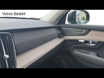 Photo 15 du bon plan VOLVO XC90 T8 AWD 310 + 145ch Ultra Style Dark Geartronic occasion à 69990 €