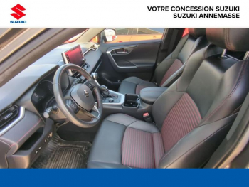 Photo 10 du bon plan SUZUKI Across 2.5 Hybride Rechargeable 306ch Pack occasion à 34900 €