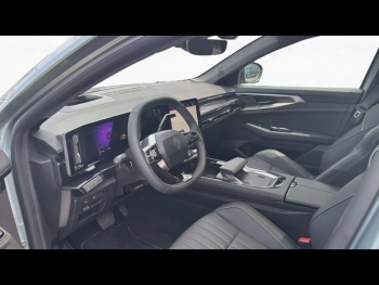 Photo 5 du bon plan RENAULT Espace 1.2 E-Tech full hybrid 200ch Iconic 7 places - 25 occasion à 47750 €