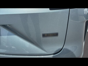Photo 32 du bon plan RENAULT Espace 1.2 E-Tech full hybrid 200ch Iconic 7 places - 25 occasion à 47750 €
