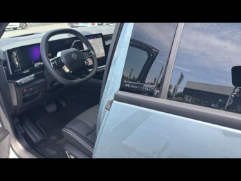 Photo 34 du bon plan RENAULT Espace 1.2 E-Tech full hybrid 200ch Iconic 7 places - 25 occasion à 47750 €