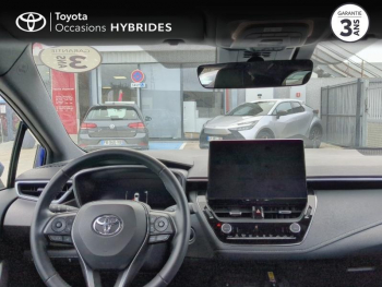Photo 21 du bon plan TOYOTA Corolla Touring Spt 1.8 140ch Design Pack Confort occasion à 26990 €