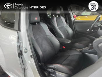 Photo 6 du bon plan TOYOTA Yaris 116h GR Sport 5p MY22 occasion à 18990 €