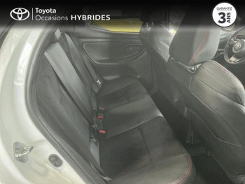 Photo 7 du bon plan TOYOTA Yaris 116h GR Sport 5p MY22 occasion à 18990 €