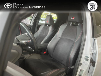 Photo 11 du bon plan TOYOTA Yaris 116h GR Sport 5p MY22 occasion à 18990 €
