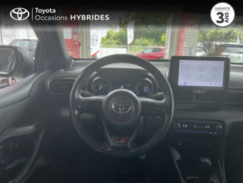 Photo 13 du bon plan TOYOTA Yaris 116h GR Sport 5p MY22 occasion à 18990 €