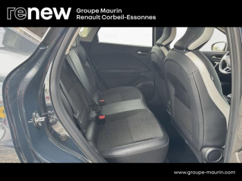 Photo 16 du bon plan RENAULT Captur 1.6 E-Tech Plug-in 160ch Intens occasion à 15880 €