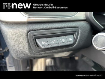 Photo 20 du bon plan RENAULT Captur 1.6 E-Tech Plug-in 160ch Intens occasion à 15880 €