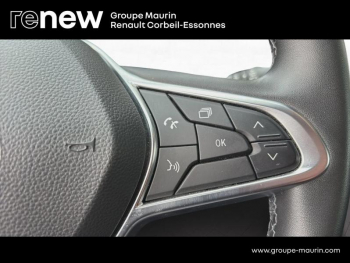 Photo 22 du bon plan RENAULT Captur 1.6 E-Tech Plug-in 160ch Intens occasion à 15880 €