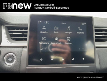 Photo 25 du bon plan RENAULT Captur 1.6 E-Tech Plug-in 160ch Intens occasion à 15880 €