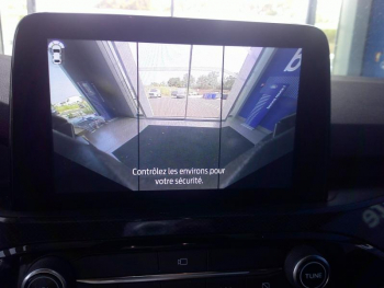 Photo 8 du bon plan FORD Kuga 2.5 Duratec 225ch PHEV ST-Line BVA occasion à 32900 €