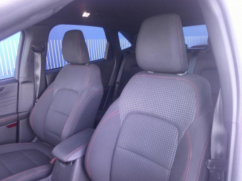 Photo 25 du bon plan FORD Kuga 2.5 Duratec 225ch PHEV ST-Line BVA occasion à 32900 €