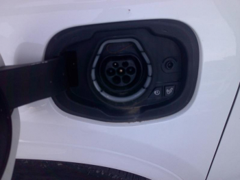 Photo 28 du bon plan FORD Kuga 2.5 Duratec 225ch PHEV ST-Line BVA occasion à 32900 €