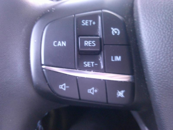 Photo 16 du bon plan FORD Fiesta 1.0 Flexifuel 95ch Active X 5p occasion à 16901 €