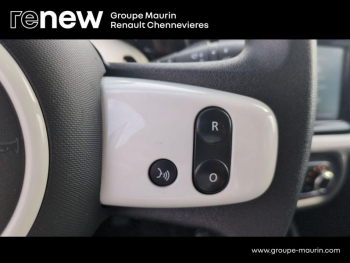 Photo 16 du bon plan RENAULT Twingo 1.0 SCe 65ch Equilibre occasion à 12490 €