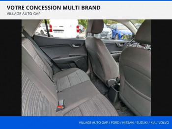 Photo 11 du bon plan KIA Stonic 1.0 T-GDi 100ch Active occasion à 12980 €