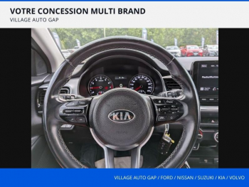 Photo 21 du bon plan KIA Stonic 1.0 T-GDi 100ch Active occasion à 12980 €