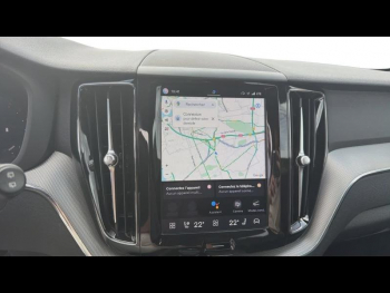 Photo 9 du bon plan VOLVO XC60 B4 197ch Plus Style Dark Geartronic occasion à 37990 €