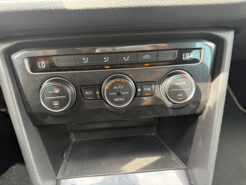 Photo 16 du bon plan VOLKSWAGEN Tiguan 2.0 TDI 150ch Confortline Business Euro6d-T occasion à 21990 €