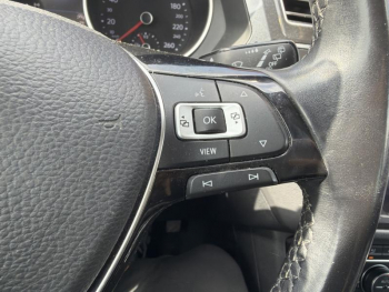 Photo 18 du bon plan VOLKSWAGEN Tiguan 2.0 TDI 150ch Confortline Business Euro6d-T occasion à 21990 €