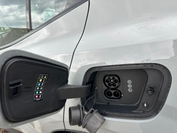 Photo 8 du bon plan VOLVO EX30 Single 272ch Start occasion à 27990 €