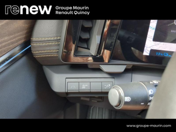 Photo 17 du bon plan RENAULT Megane E-Tech Electric EV60 220ch Iconic optimum charge -B occasion à 26900 €